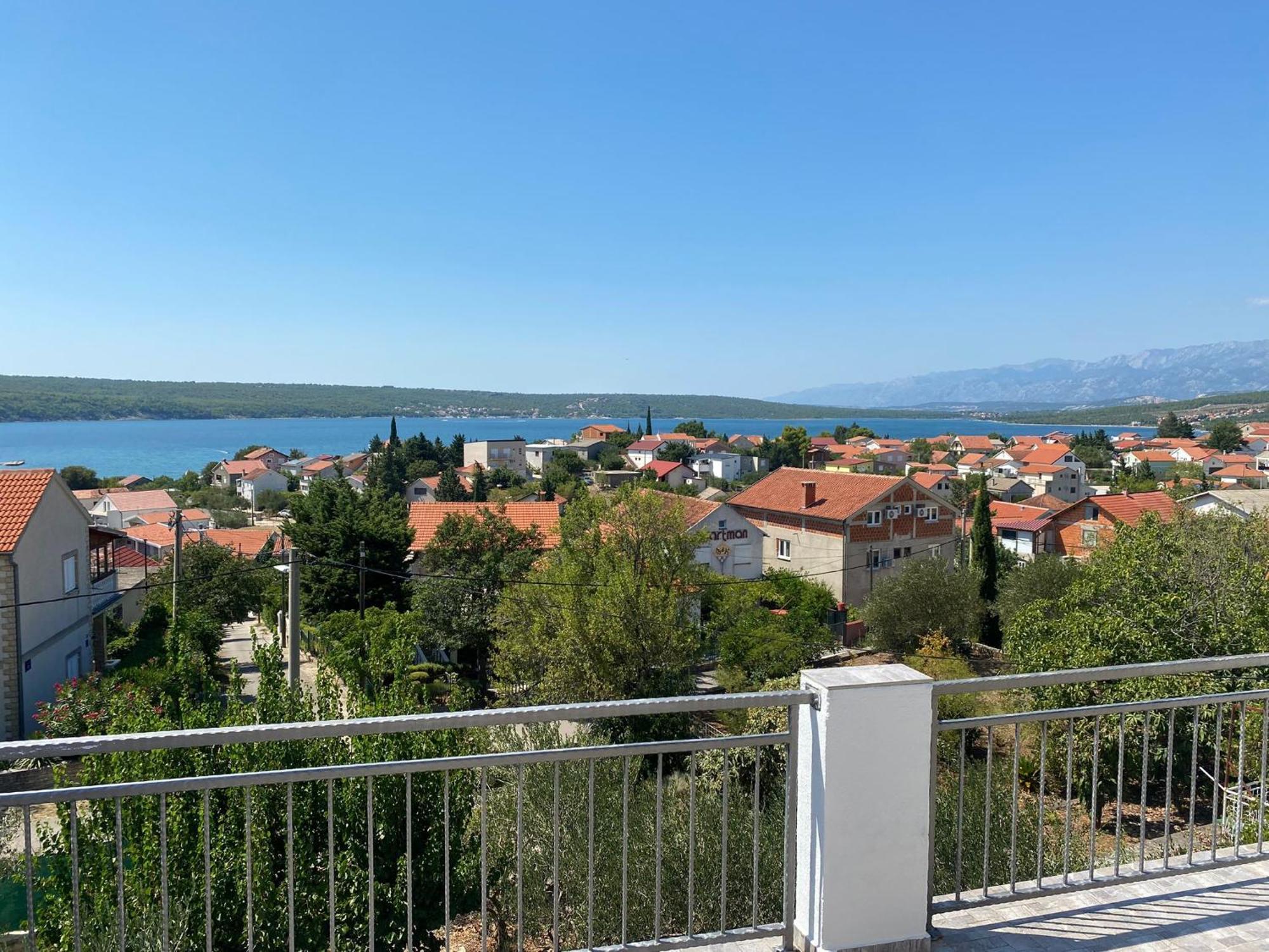 Apartmani Anka Gornji Karin Ngoại thất bức ảnh